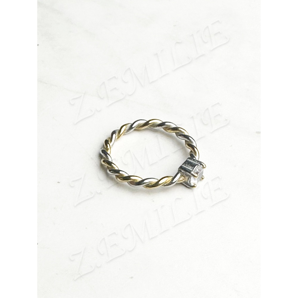Bague Pour Femme En Acier Inoxydable Doré Avec Strass - Marque M Les Bijoux - Neuf Sans Emballage